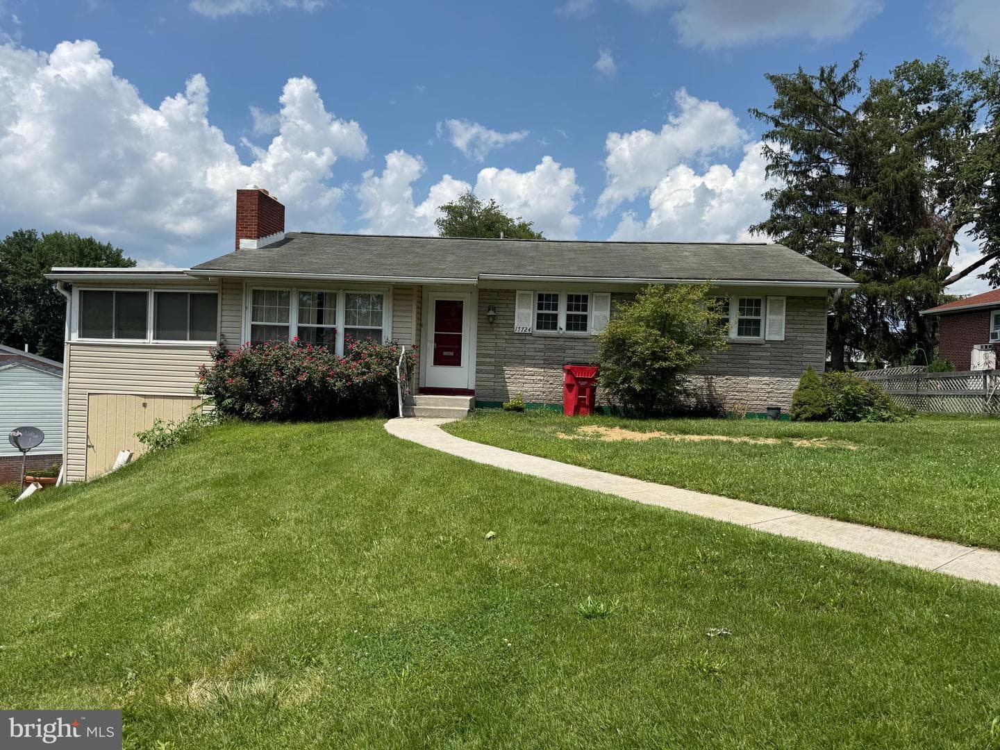 17724 Timberlane