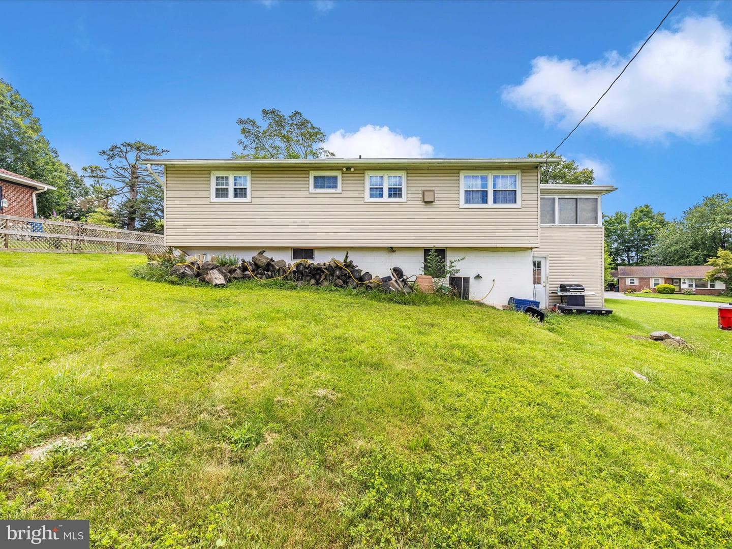 17724 Timberlane photo 39