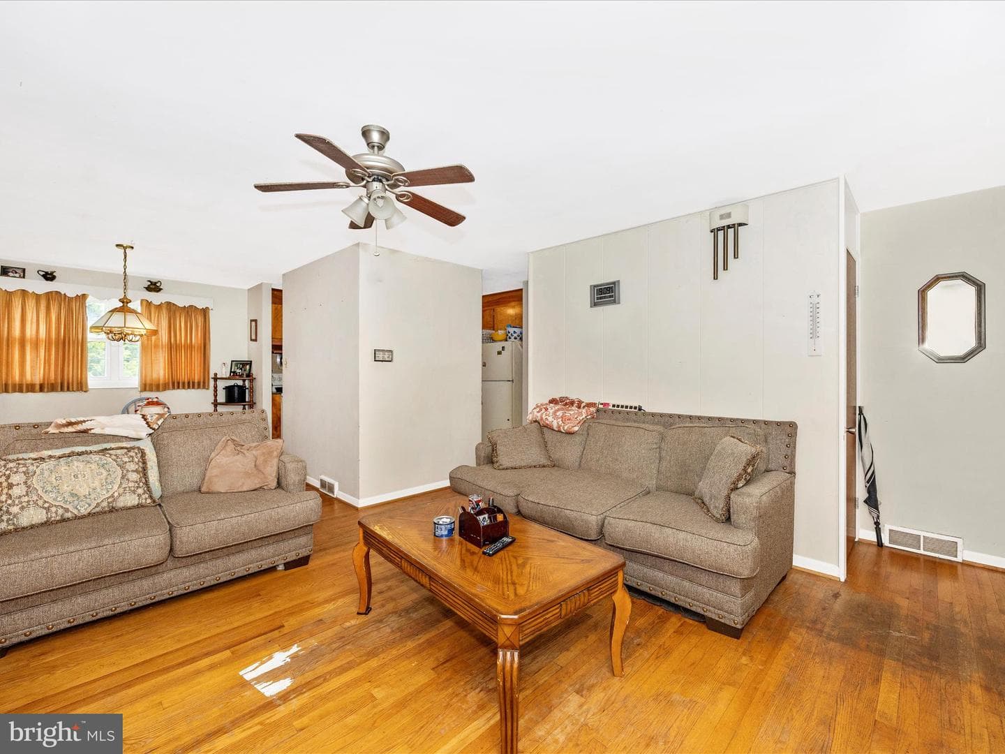 17724 Timberlane photo 4