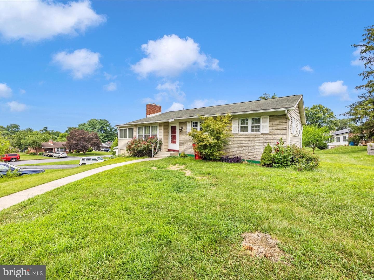 17724 Timberlane photo 44