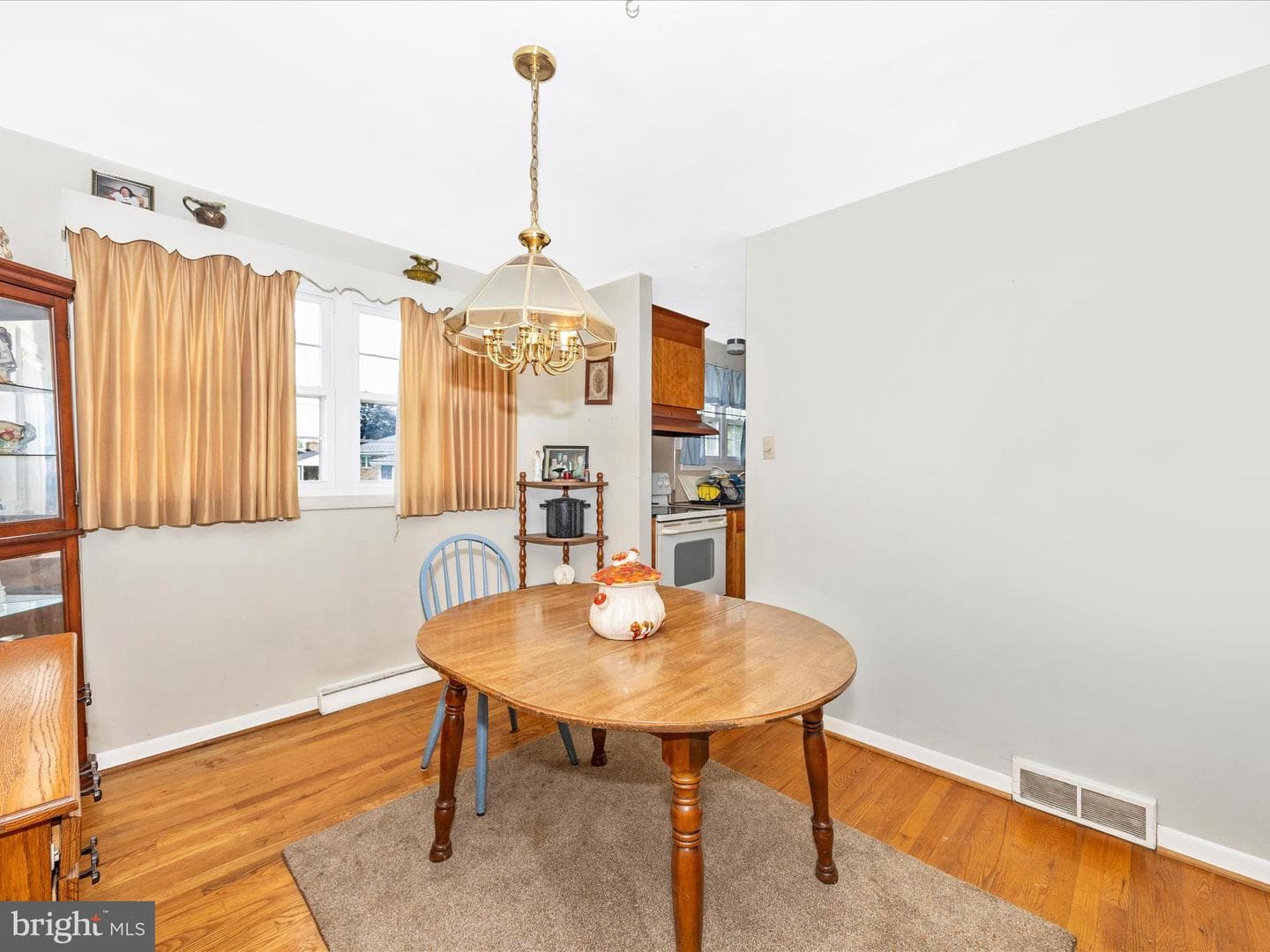 17724 Timberlane photo 9