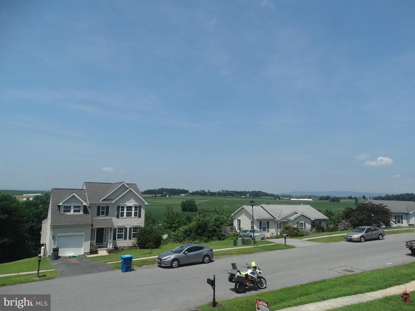 112 Colton Court photo 6