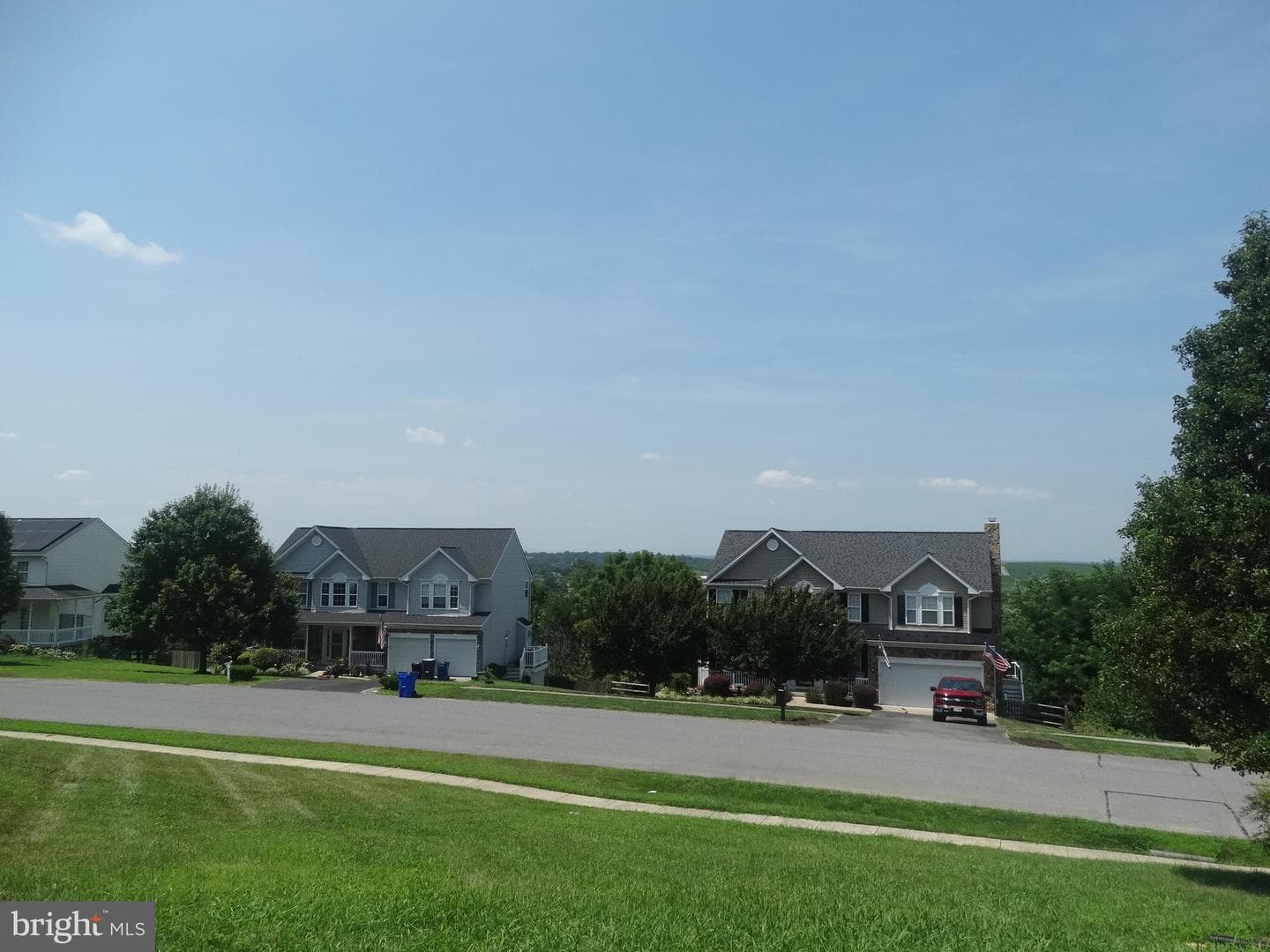112 Colton Court photo 9