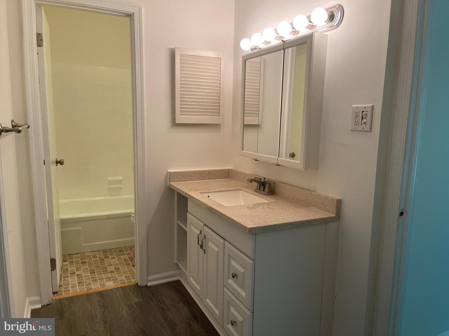 1002 Brinker Drive #101 photo 16