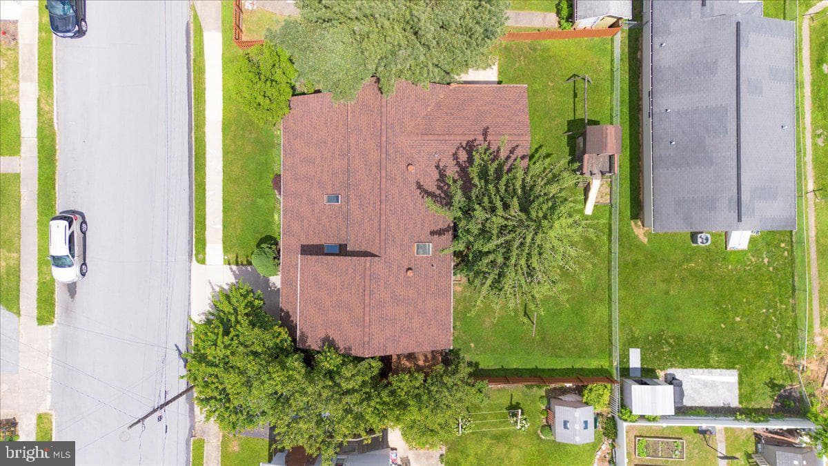 109 N Antietam Street photo 42