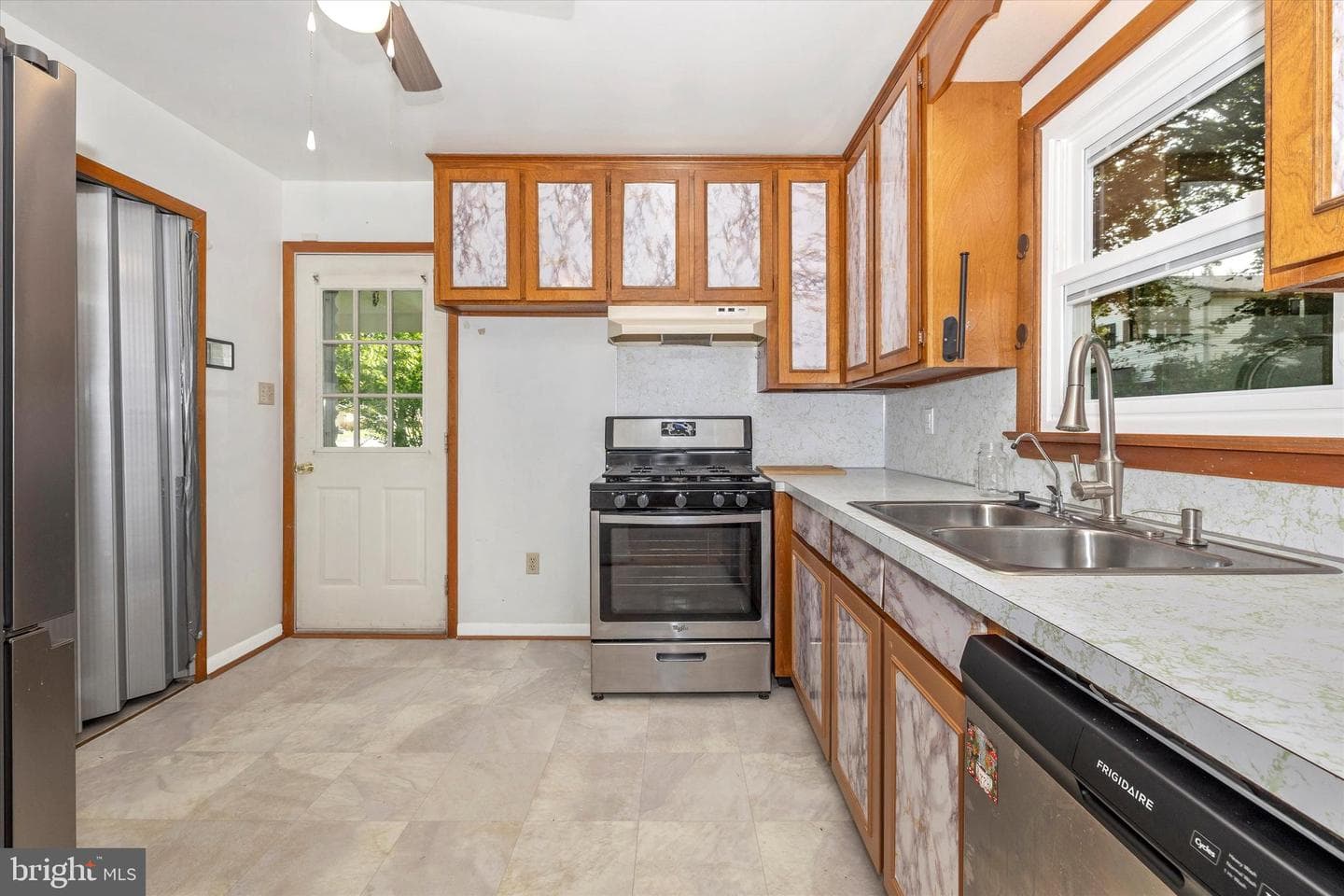 10801 Oak Valley Drive photo 19