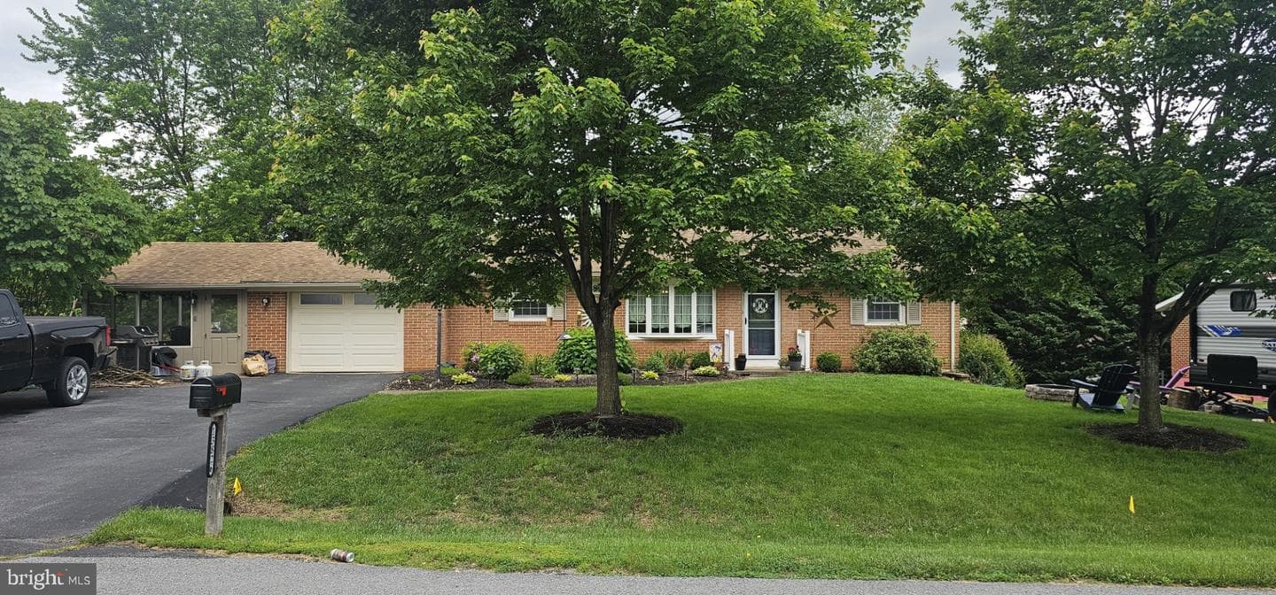 13826 Northcrest Road photo 2