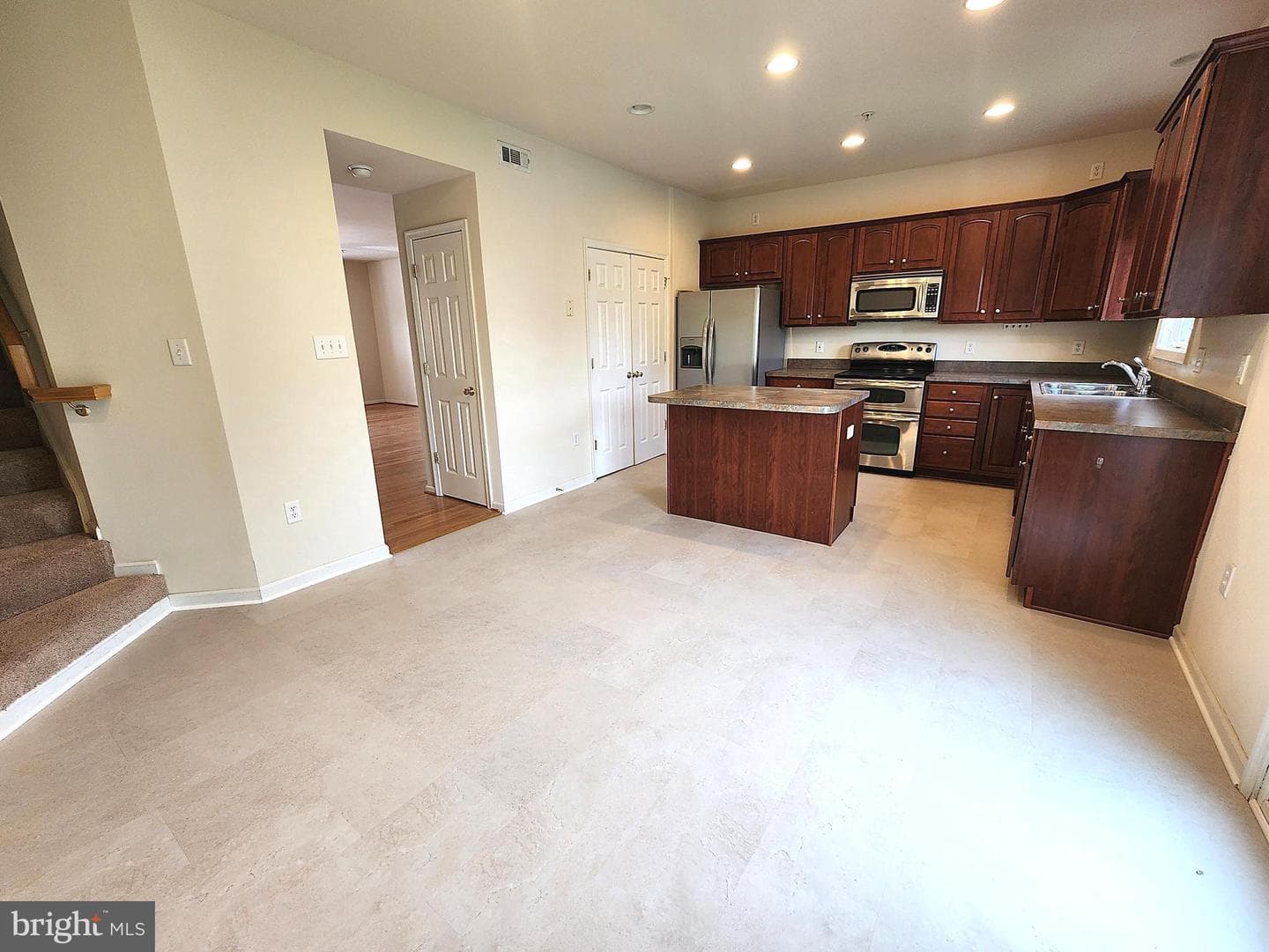 10361 Bridle Court photo 12