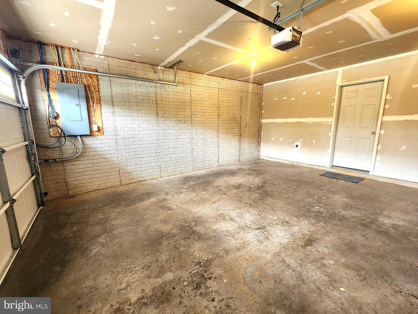 10361 Bridle Court photo 35