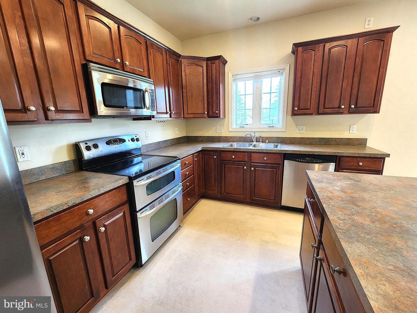10361 Bridle Court photo 9