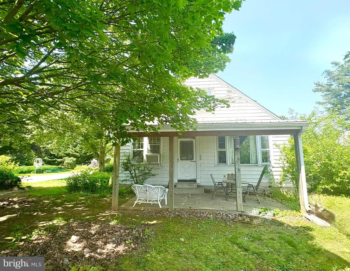 18010 Alpine Drive photo 2
