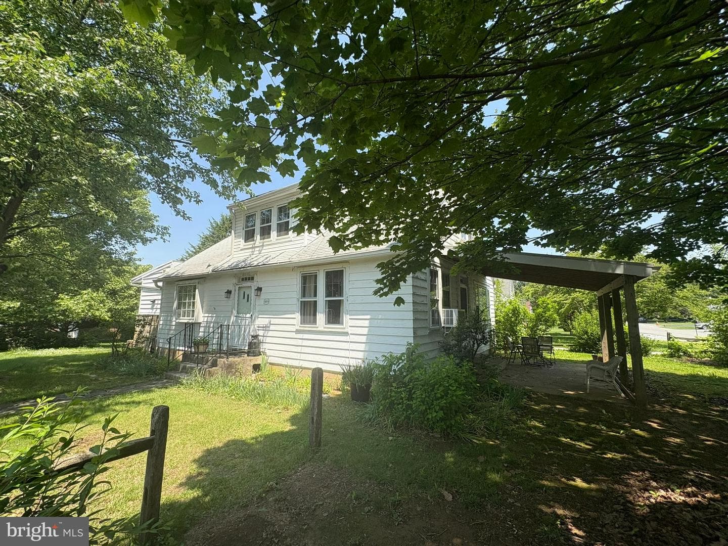 18010 Alpine Drive photo 5