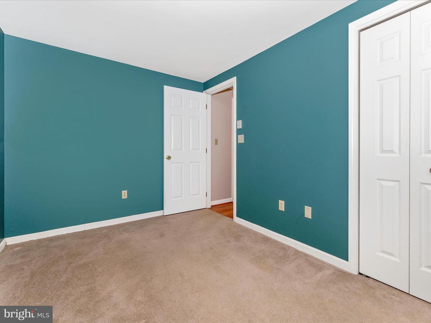 13902 Weaver Avenue photo 26