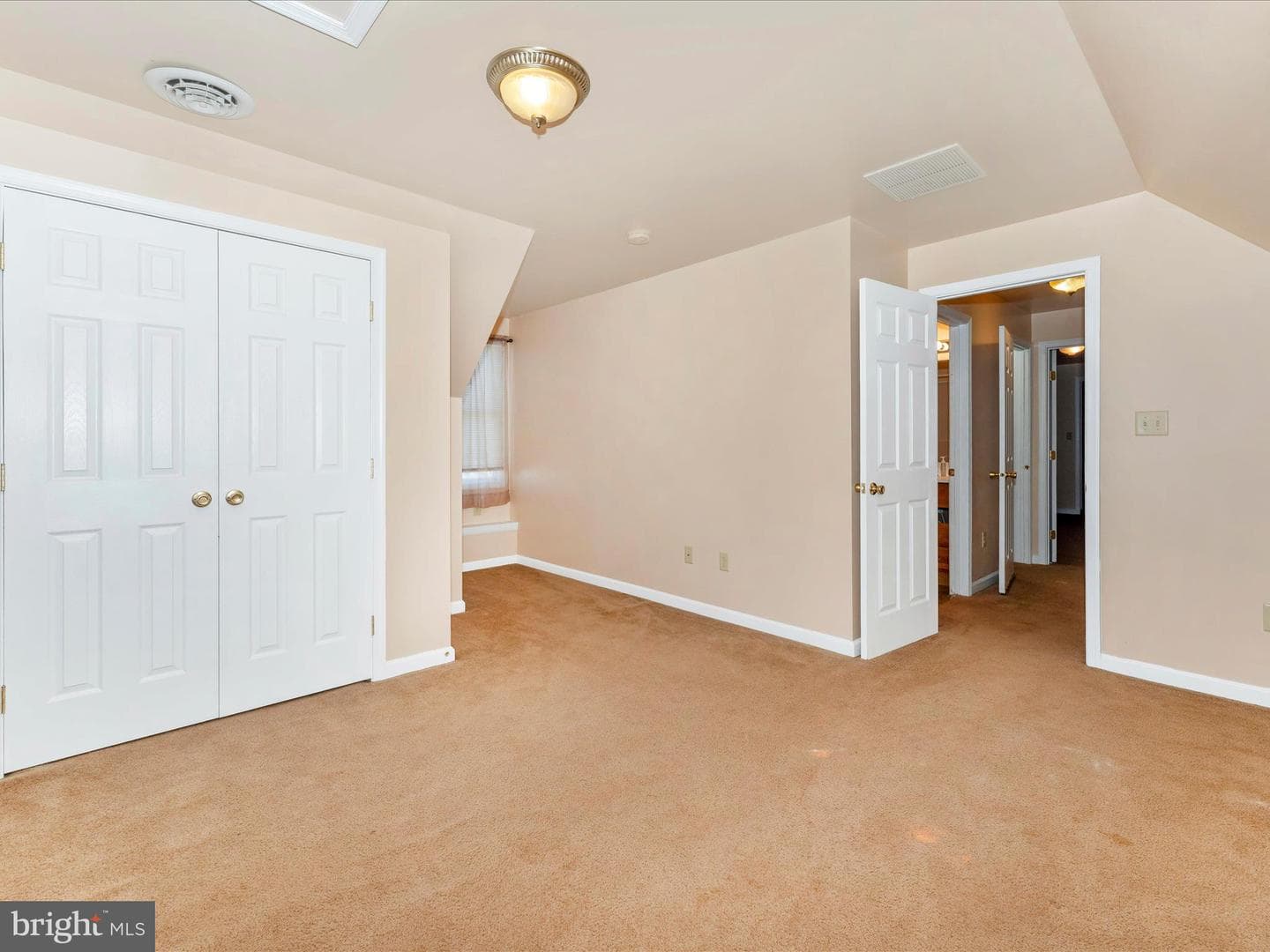13902 Weaver Avenue photo 35