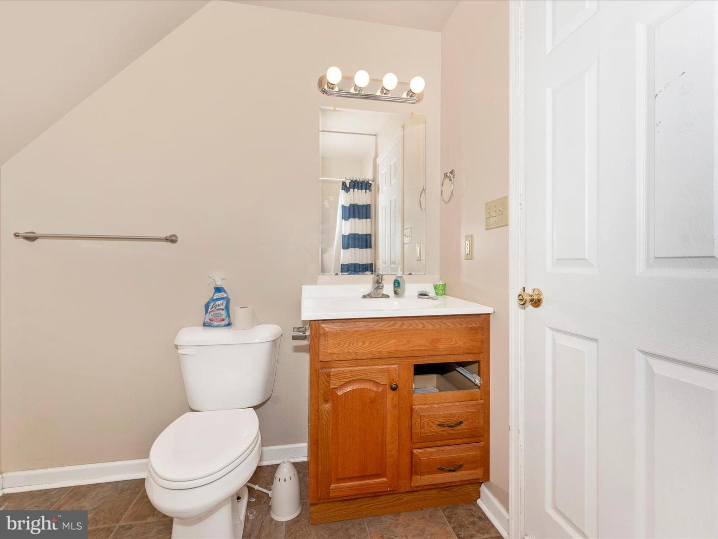 13902 Weaver Avenue photo 36