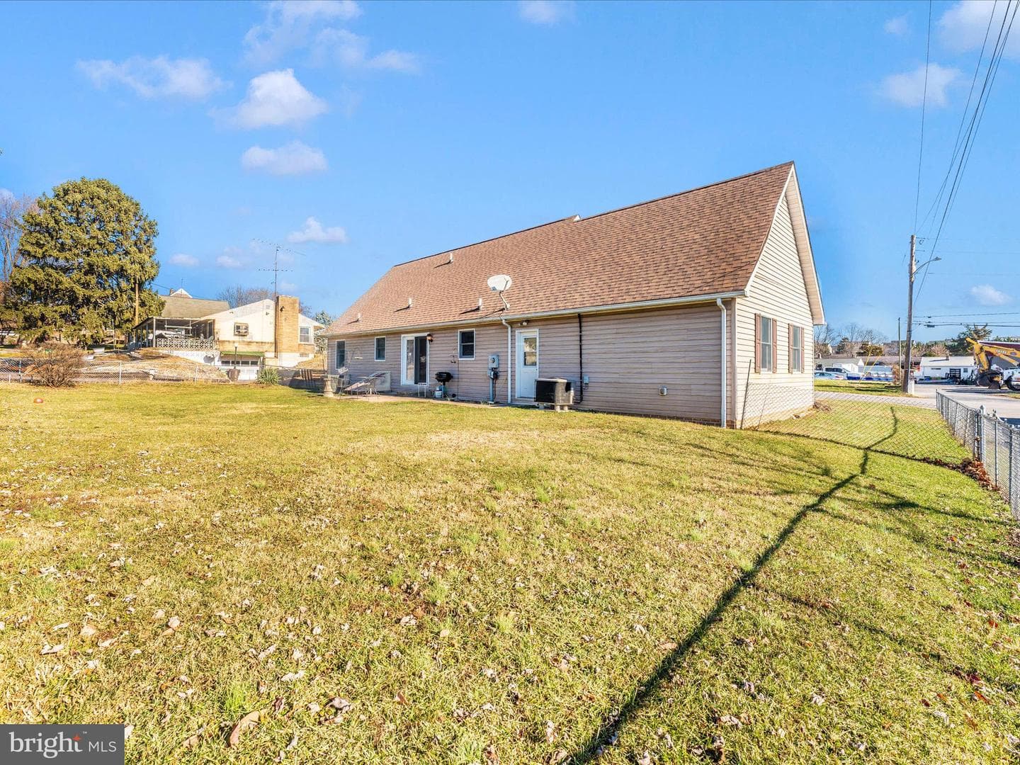 13902 Weaver Avenue photo 41