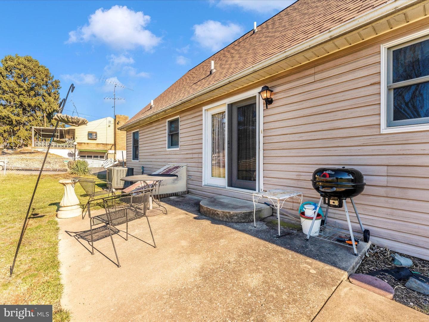 13902 Weaver Avenue photo 46