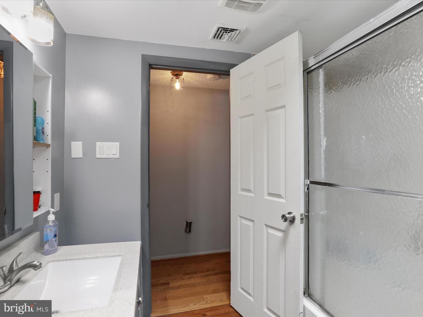 11815 Oriole Drive photo 13