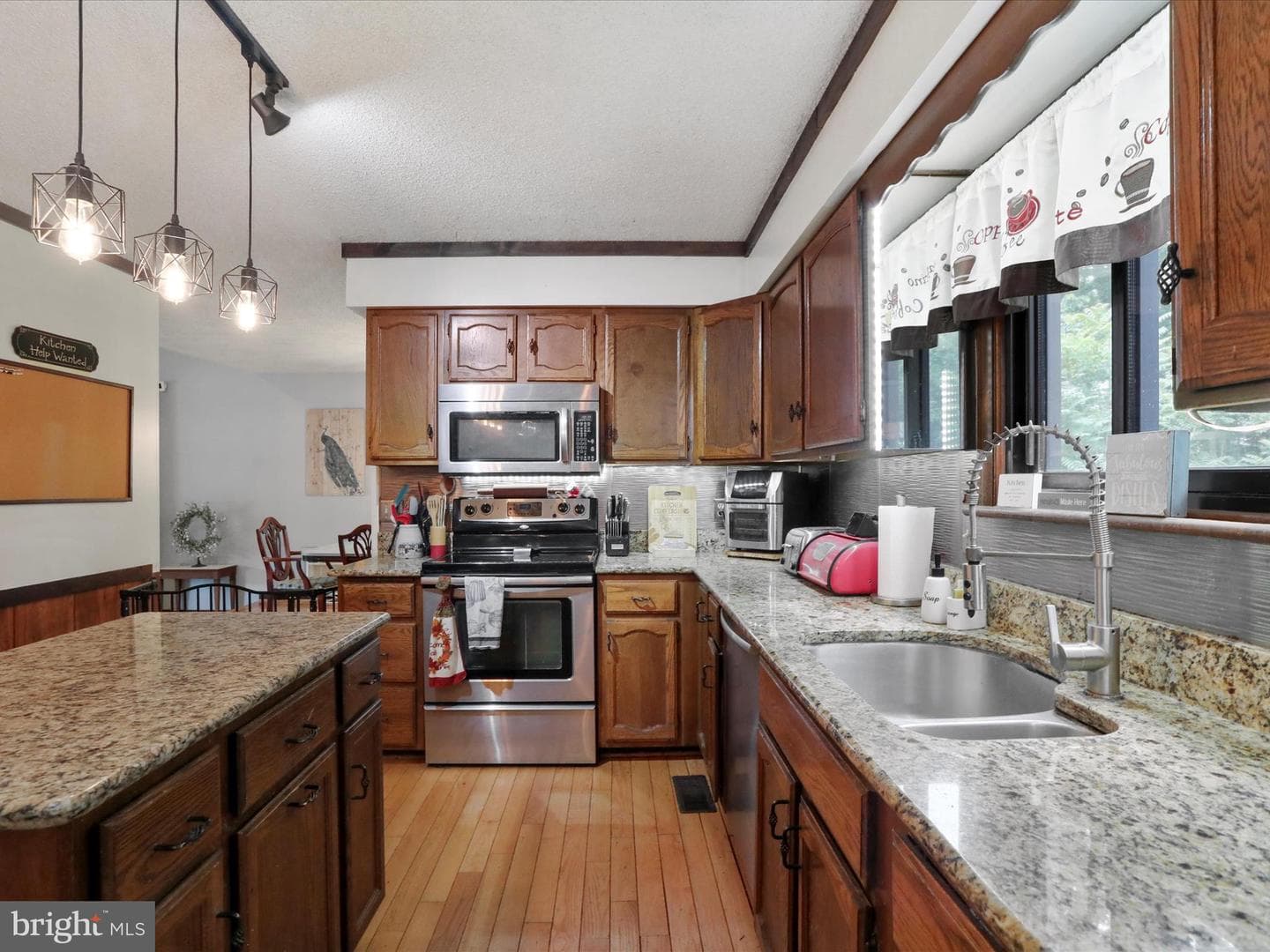 11815 Oriole Drive photo 28
