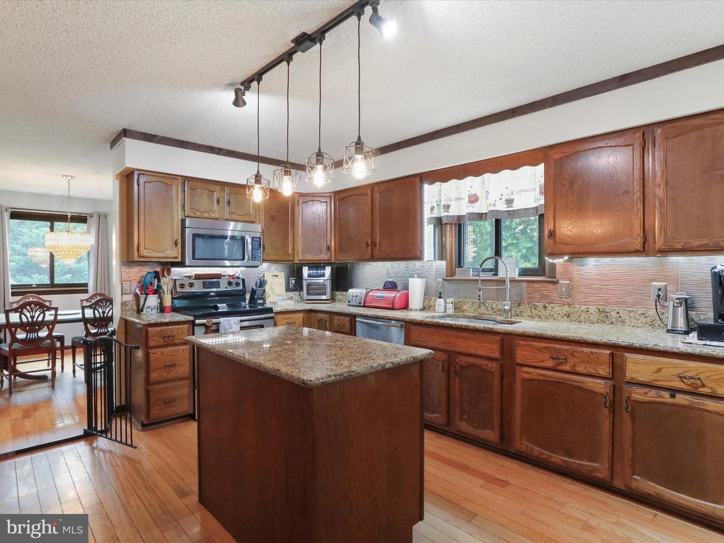 11815 Oriole Drive photo 29