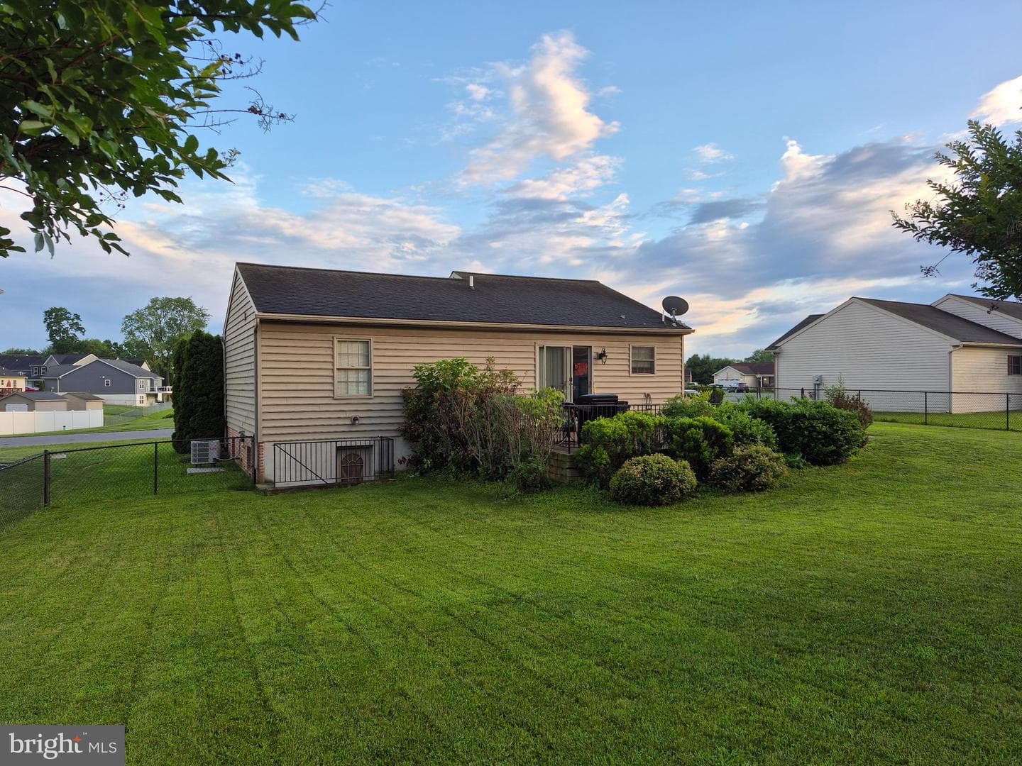 344 Dayspring Lane photo 14