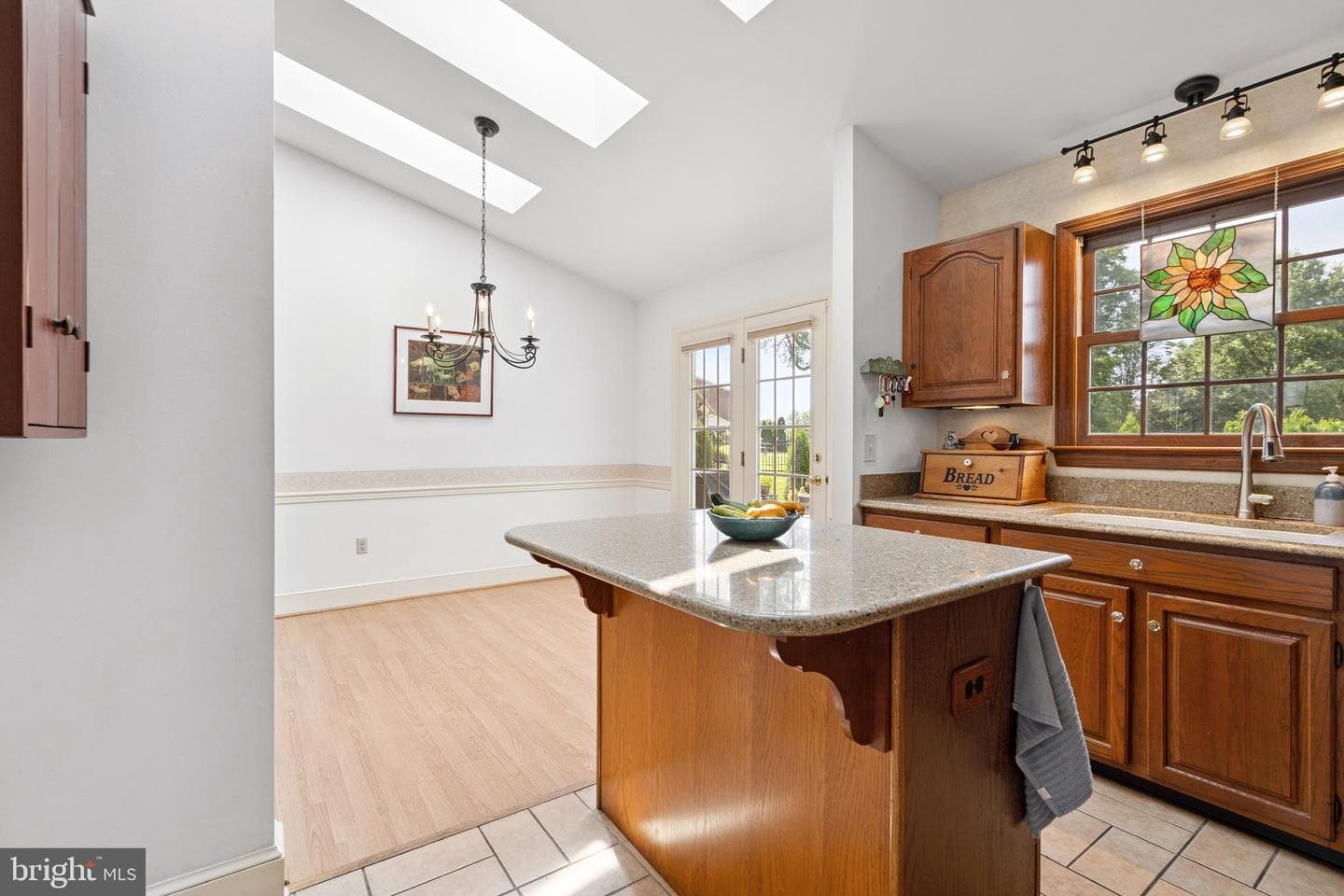 631 Cornell Avenue photo 33