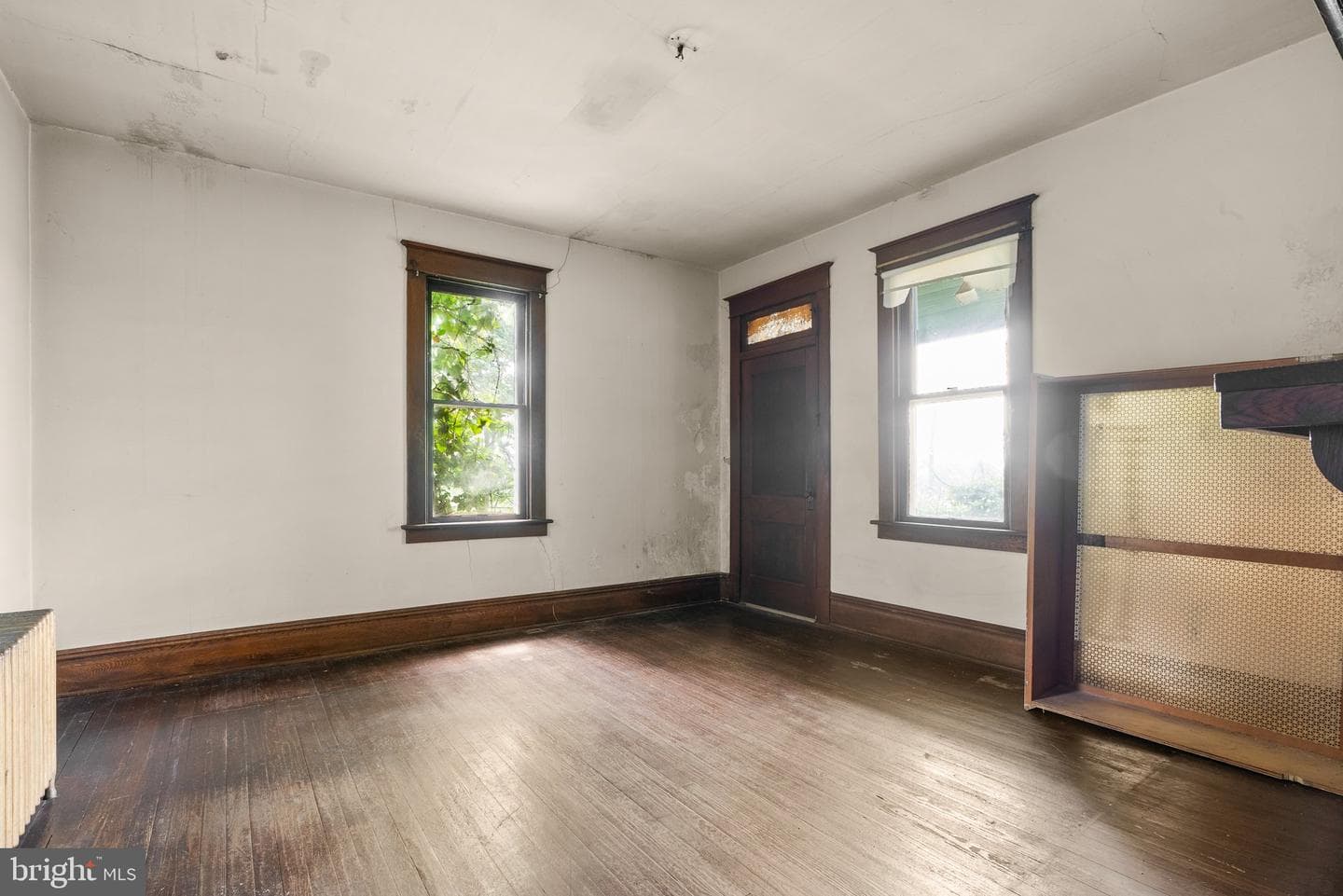 506 Summit Avenue photo 33