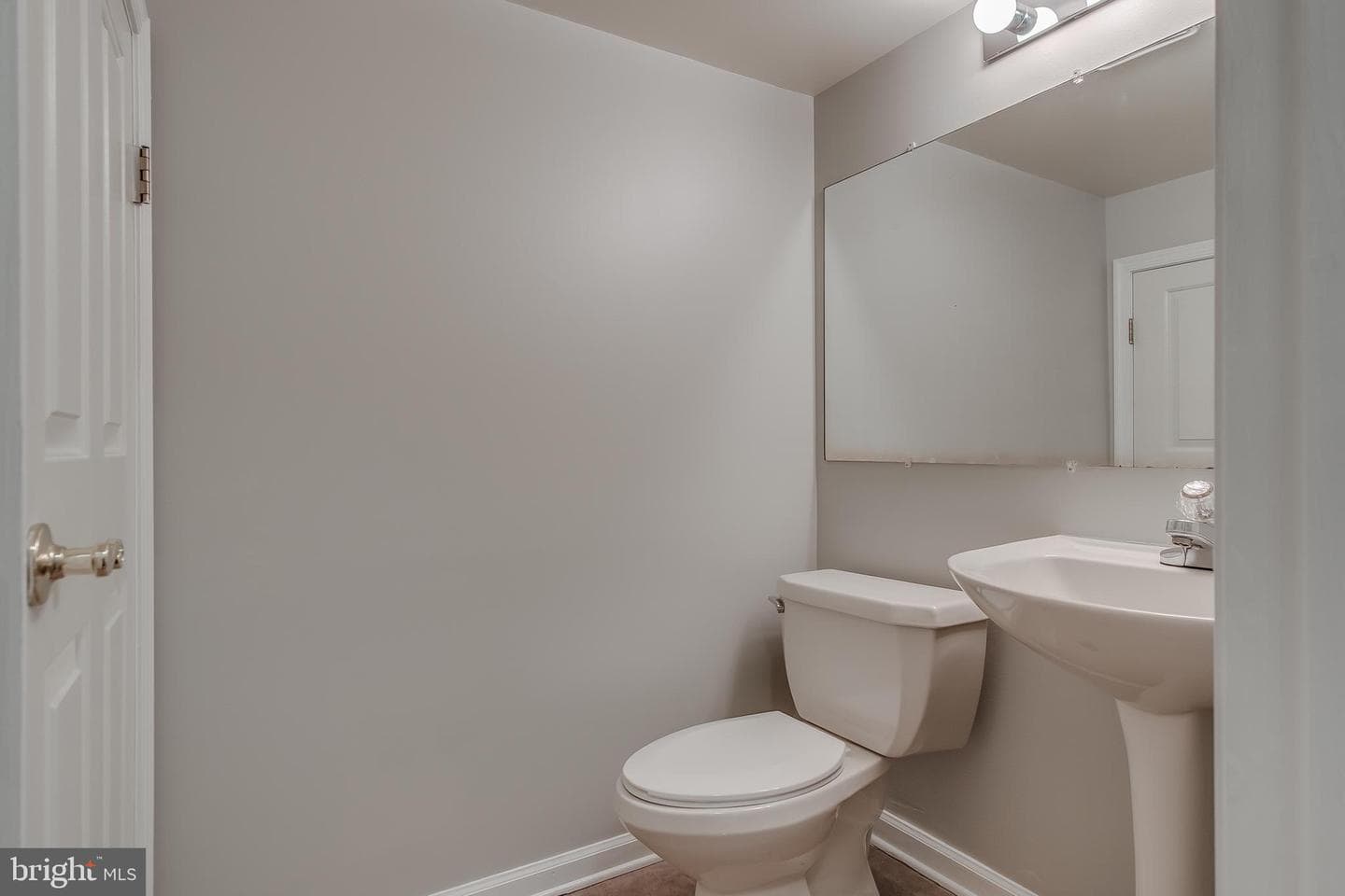 1026 Lindsay Lane photo 15