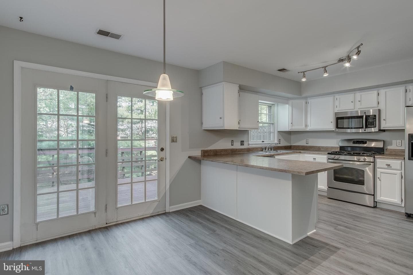 1026 Lindsay Lane photo 19