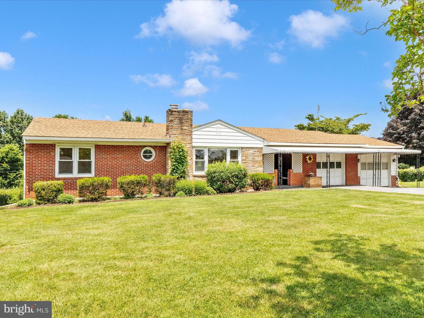 1424 W Church Street photo 42