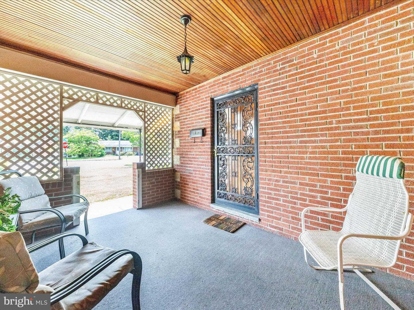 1424 W Church Street photo 45
