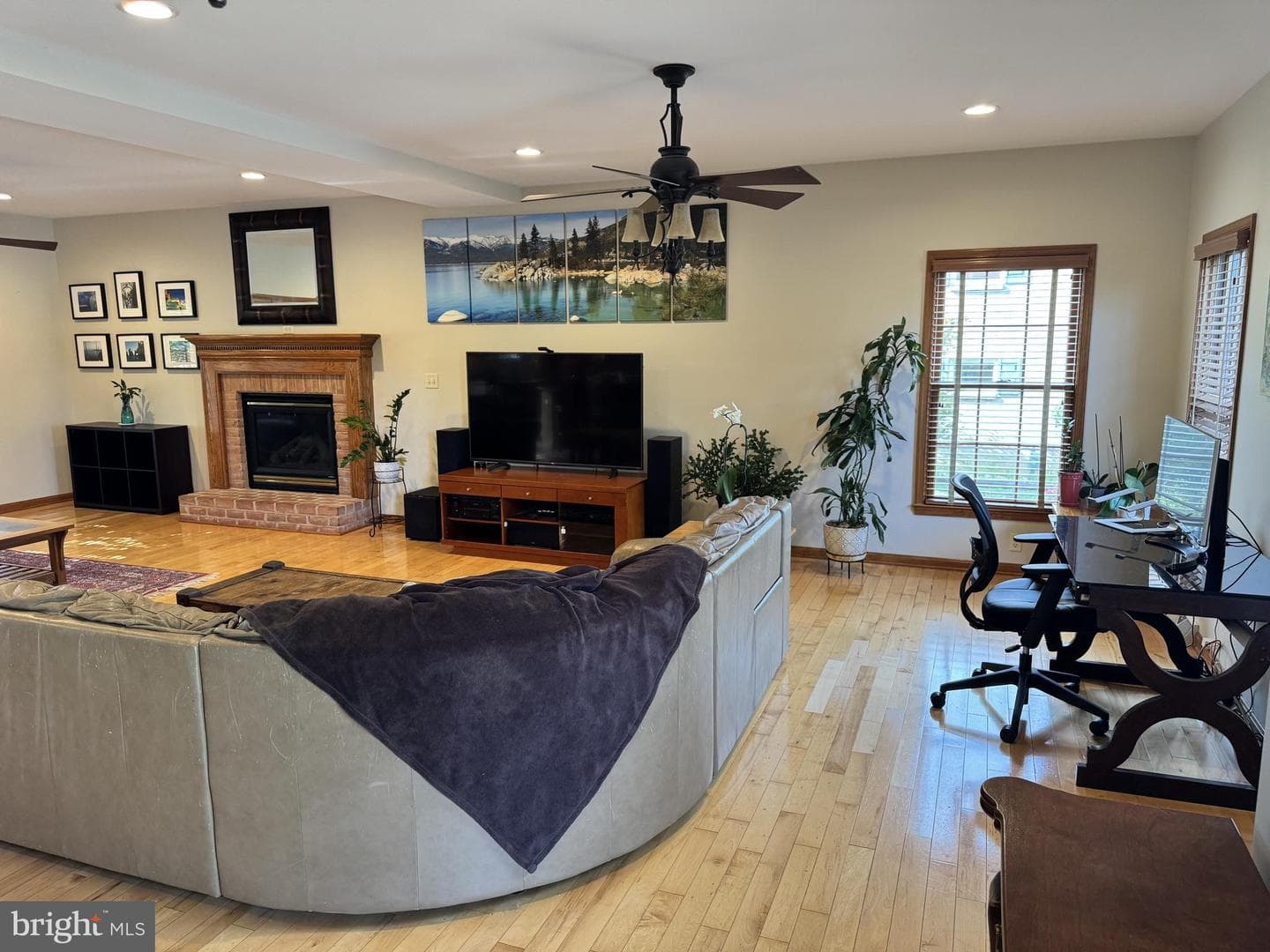 208 Montclair Court photo 19