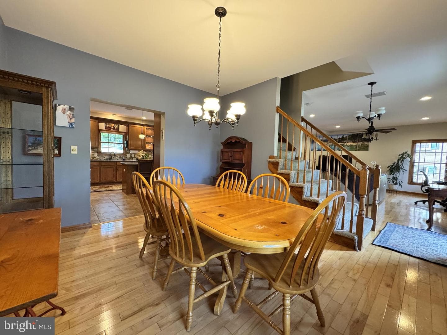 208 Montclair Court photo 27