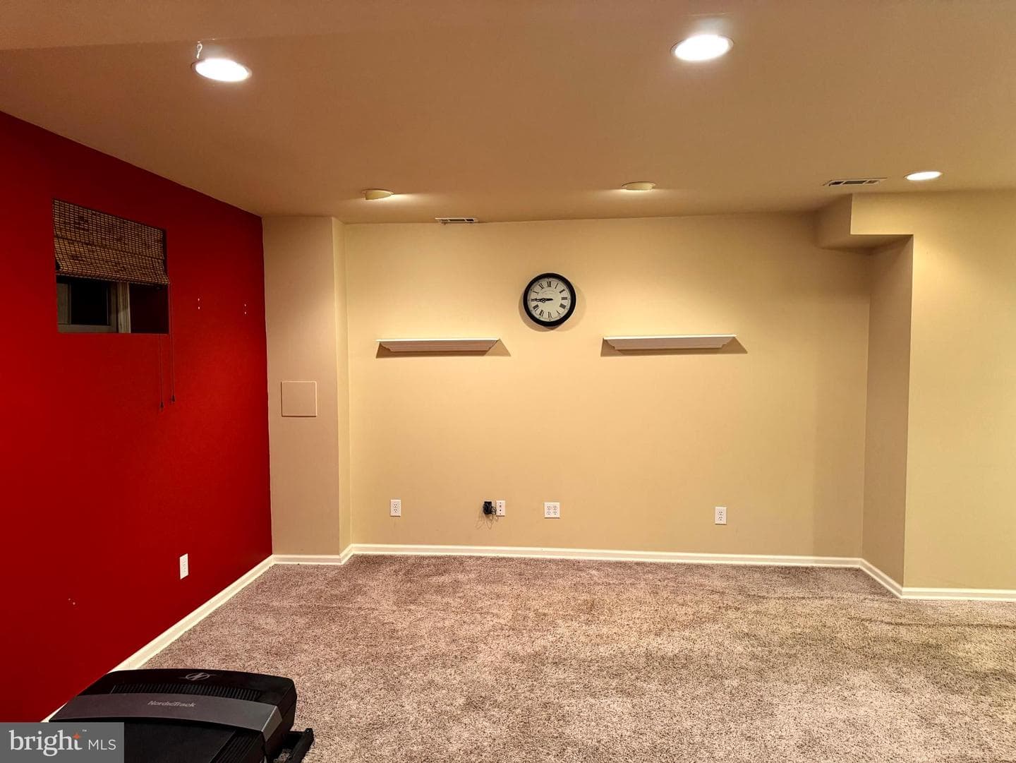208 Montclair Court photo 70