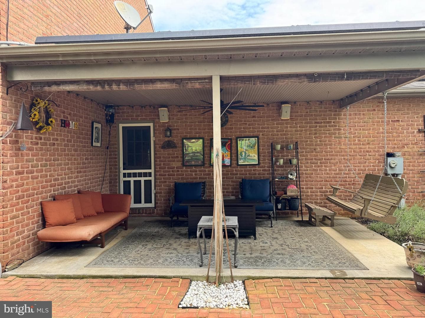 208 Montclair Court photo 84