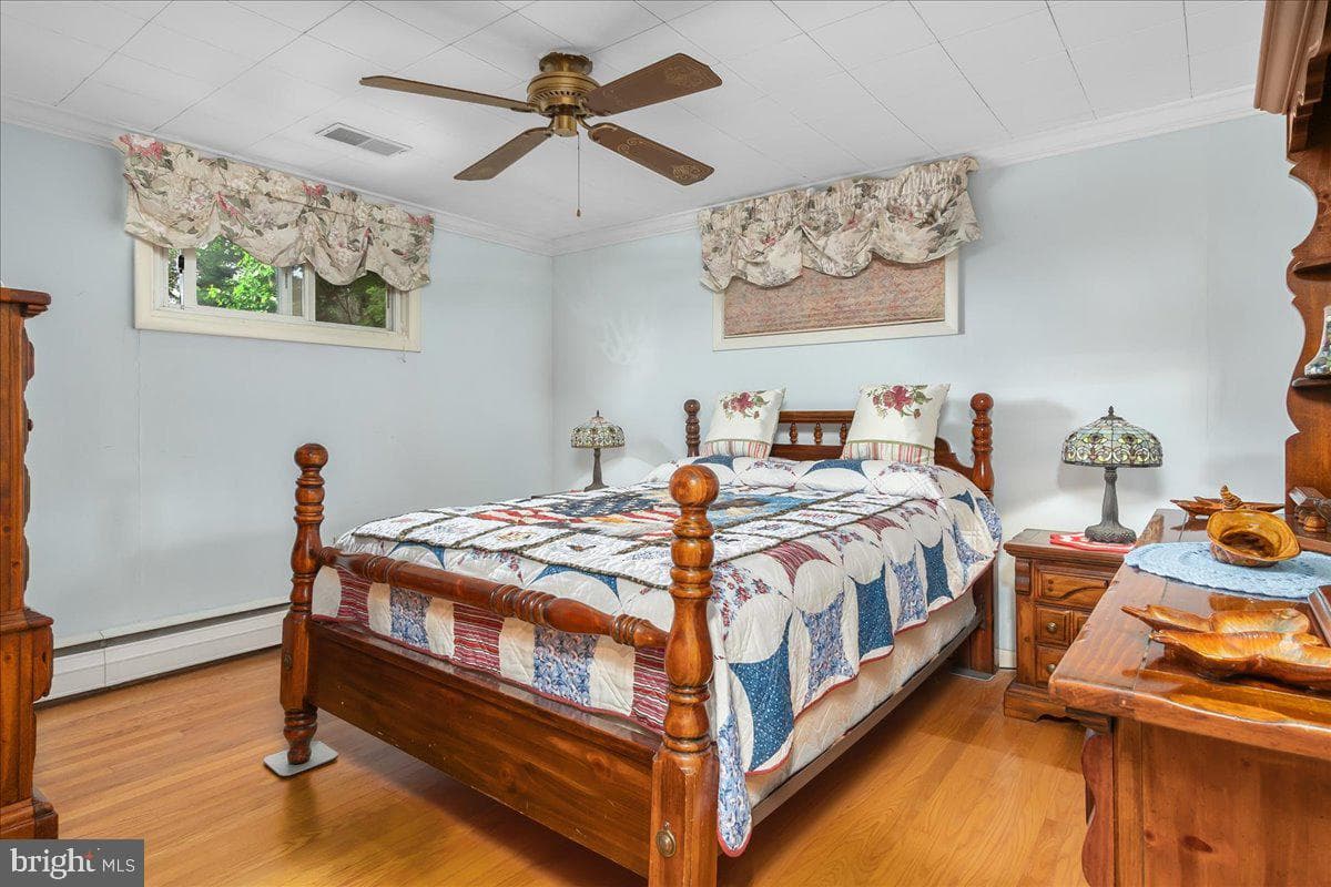 25702 Military Road photo 18