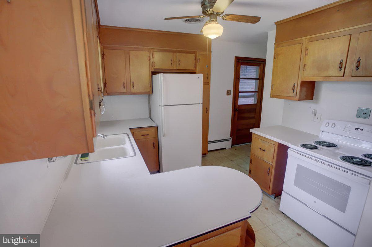 21024 Jefferson Boulevard photo 13