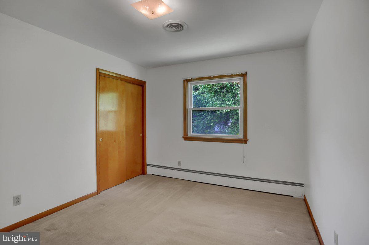 21024 Jefferson Boulevard photo 17