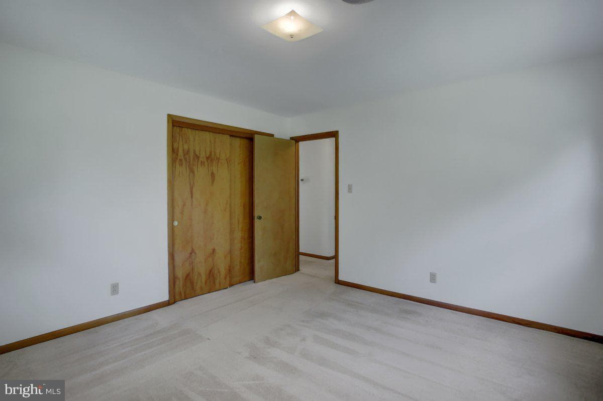 21024 Jefferson Boulevard photo 19