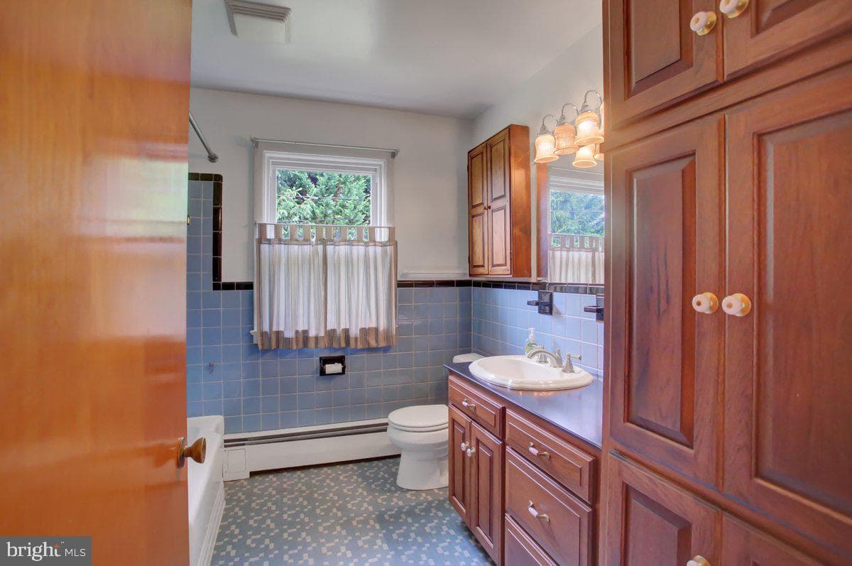 21024 Jefferson Boulevard photo 20