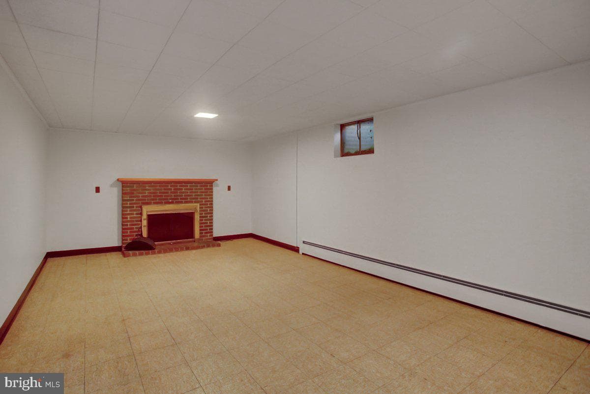 21024 Jefferson Boulevard photo 26