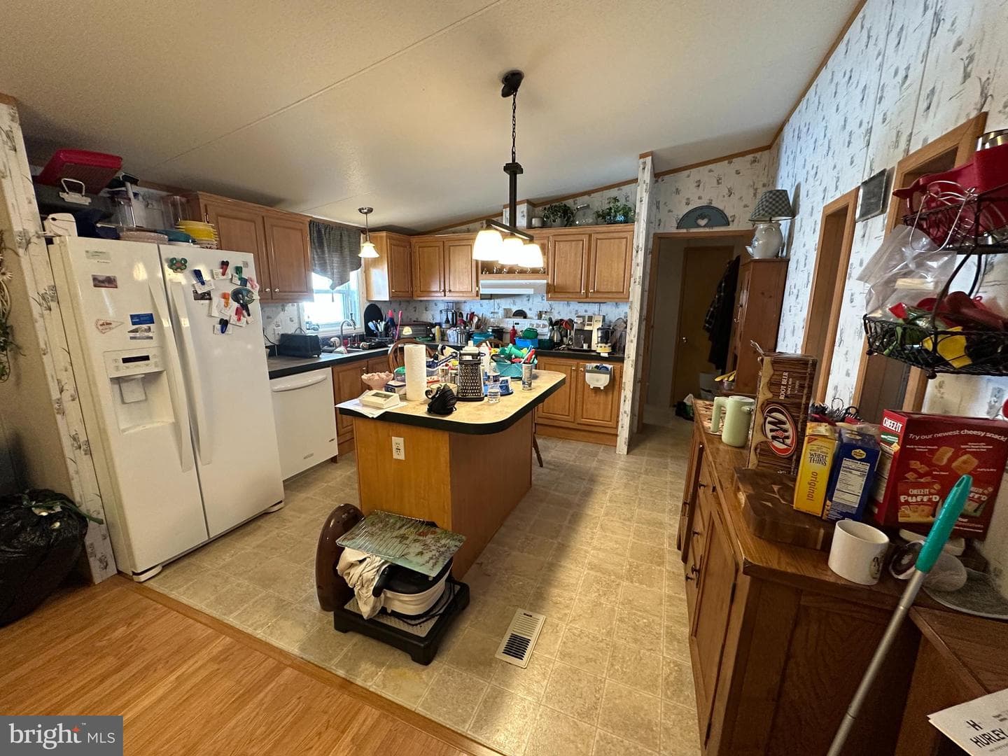 16841 Longfellow Ct photo 36