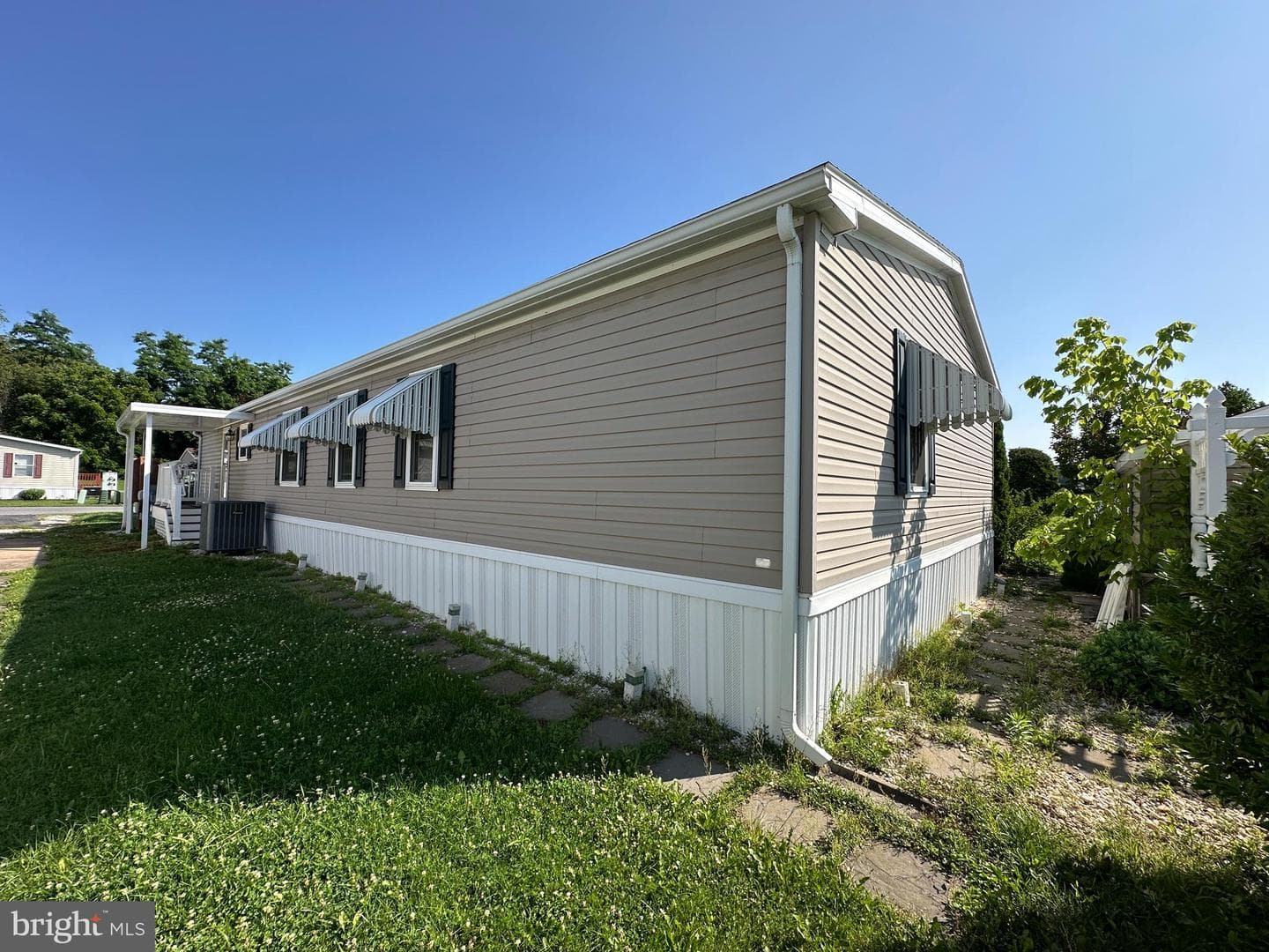 16841 Longfellow Ct photo 7