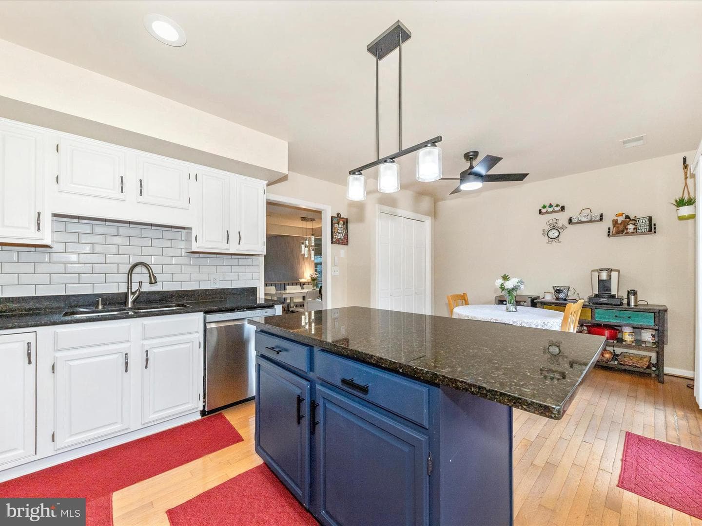 1025 Lindsay Lane photo 22