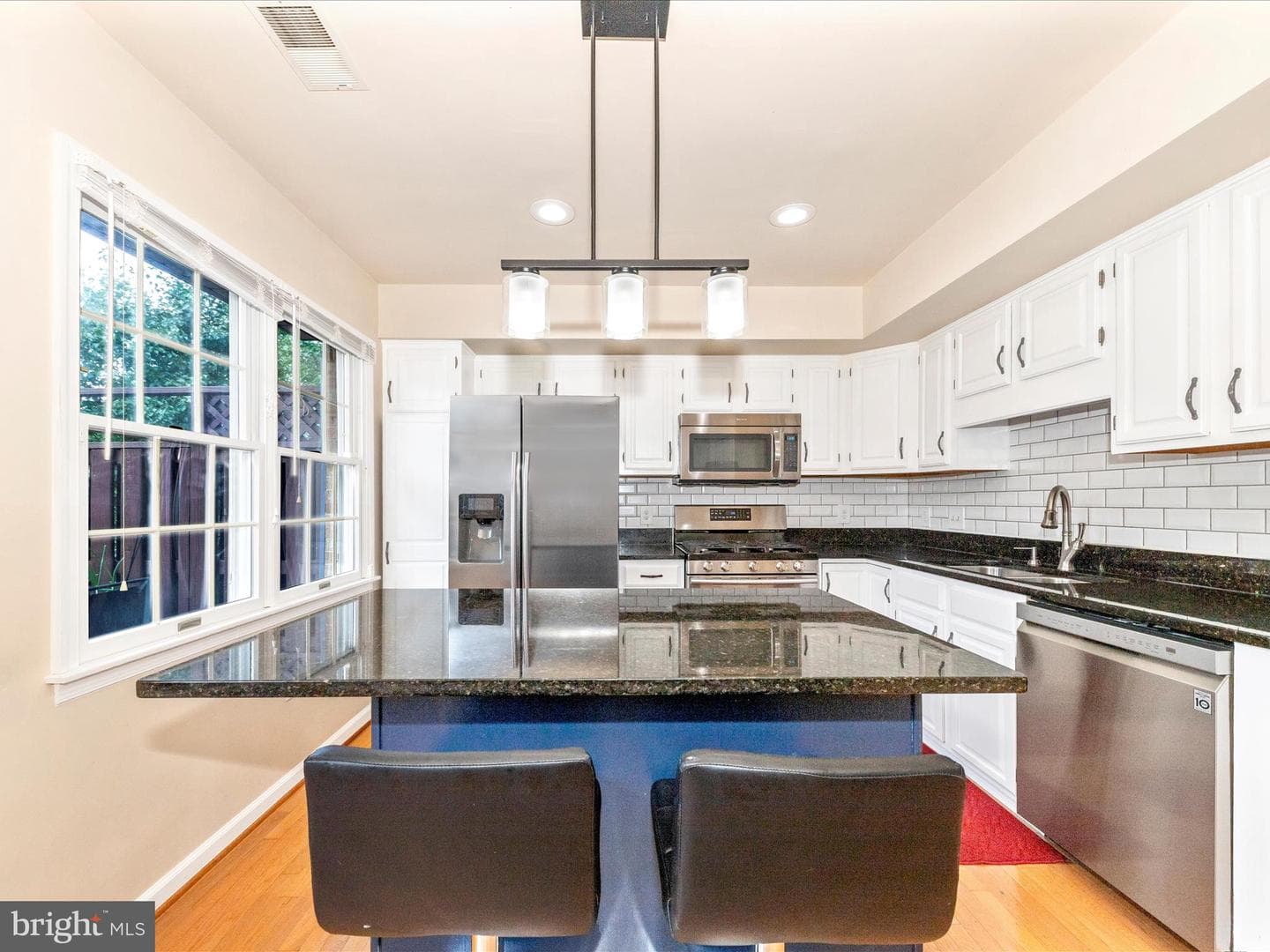 1025 Lindsay Lane photo 25