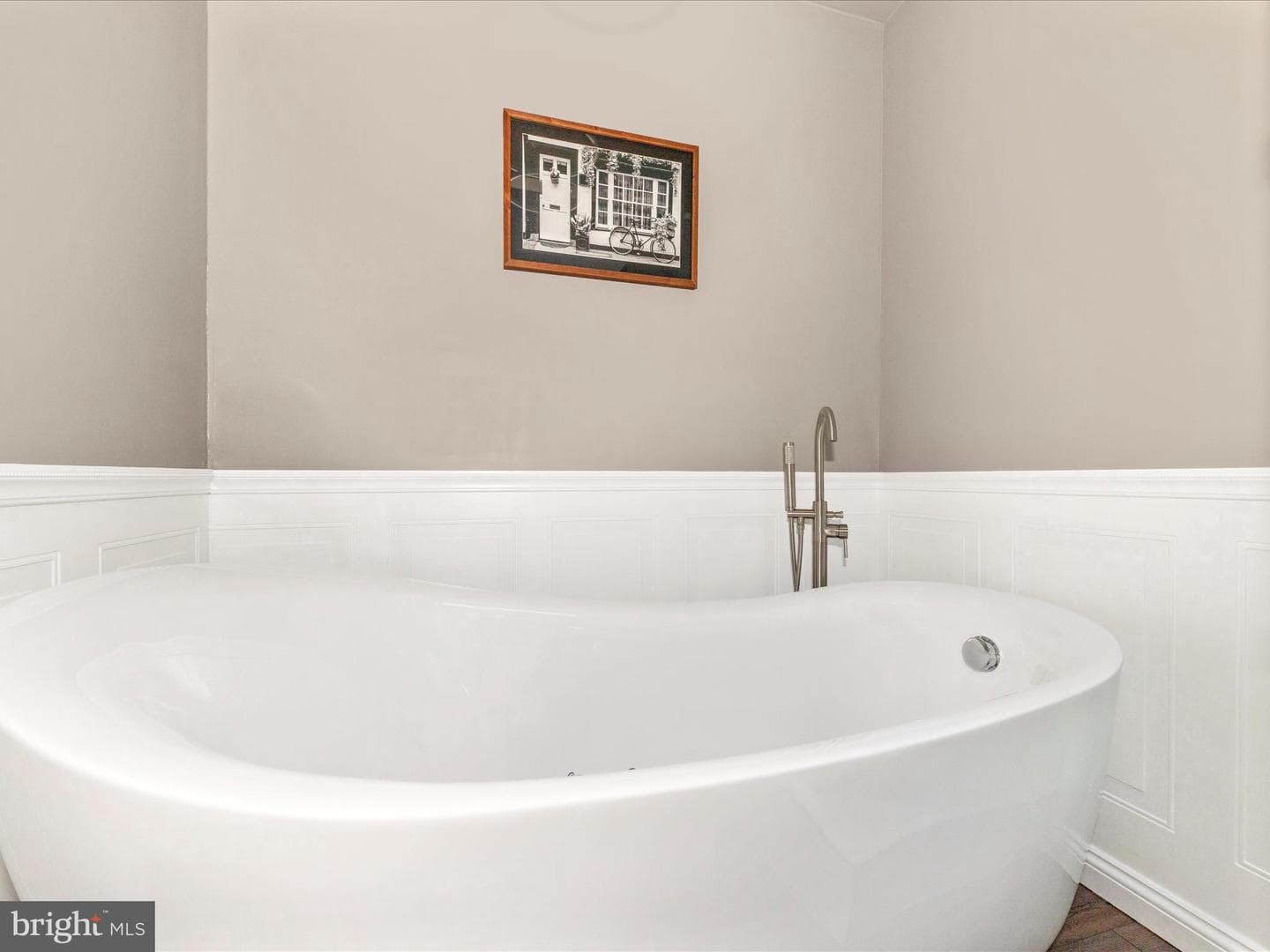 1025 Lindsay Lane photo 31