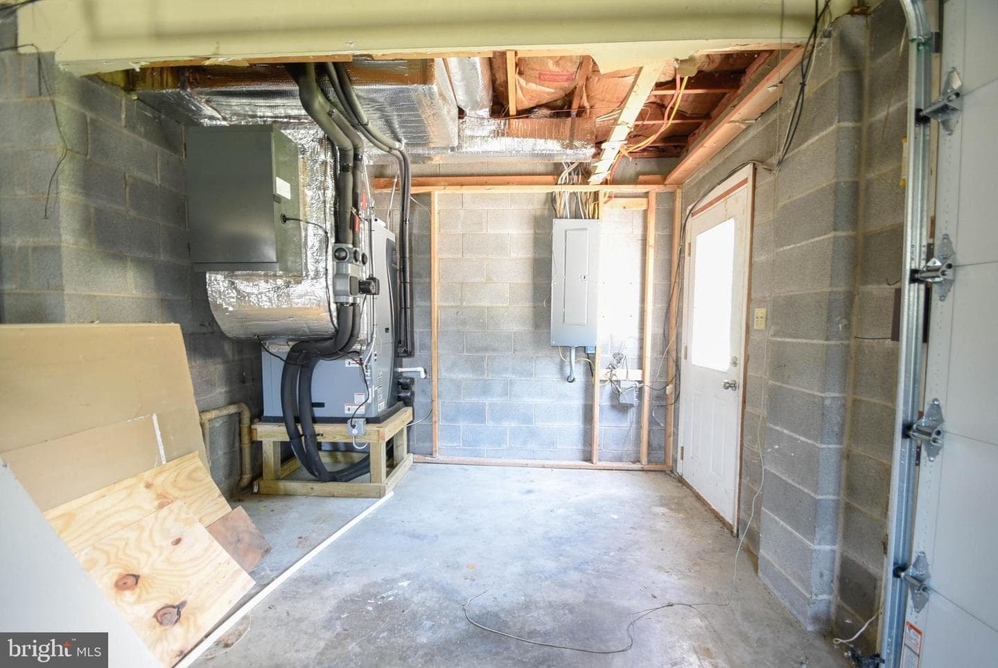 18130 Clearway Drive photo 27