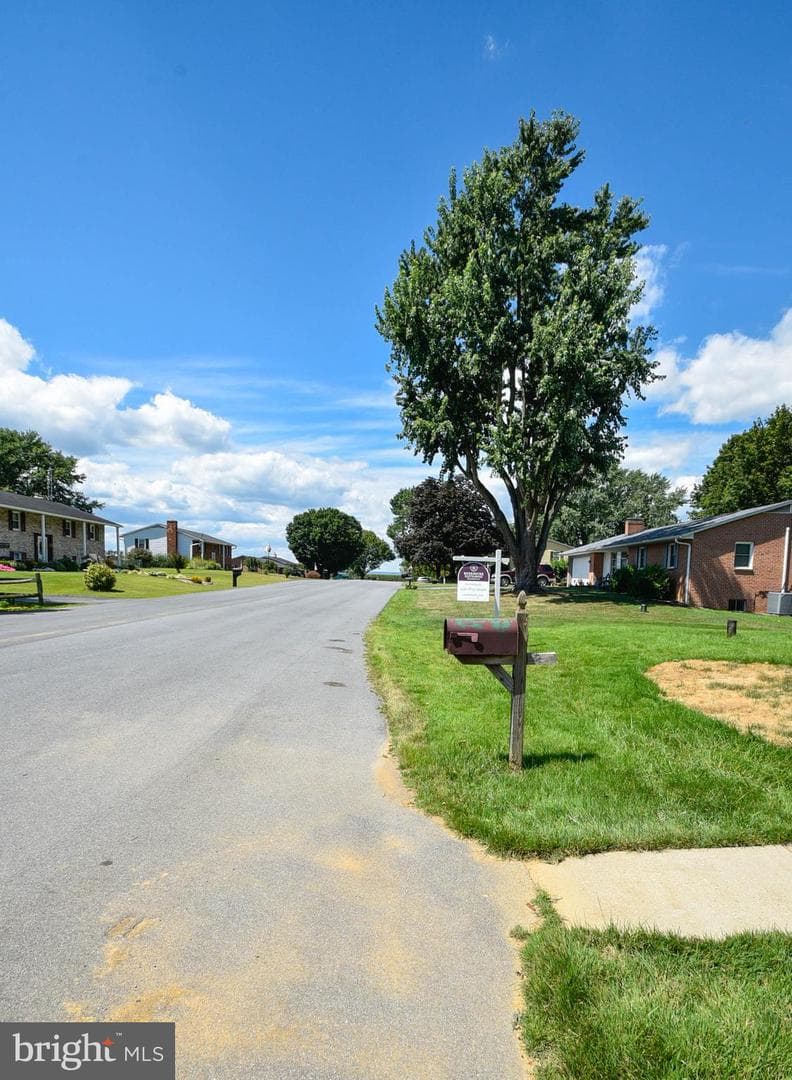 18130 Clearway Drive photo 33