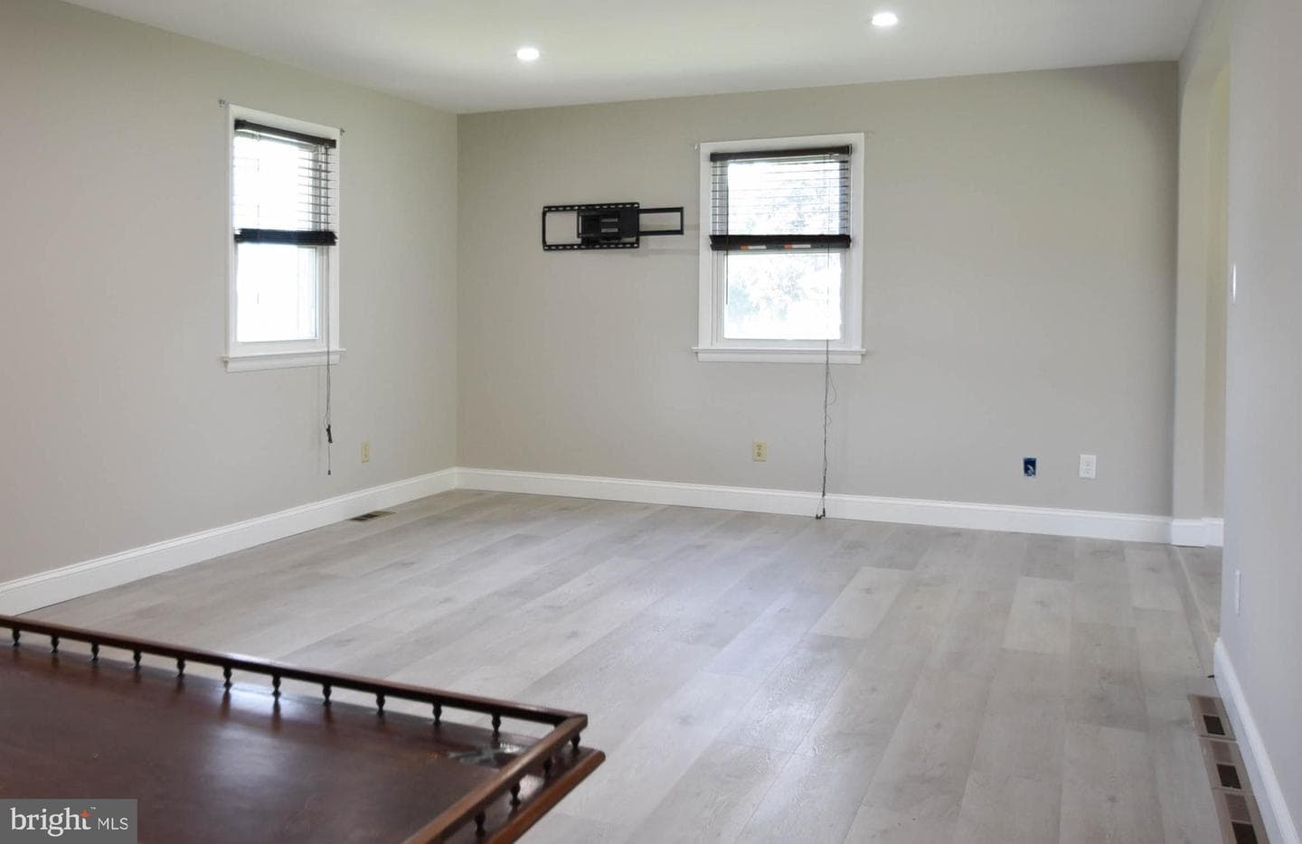 18130 Clearway Drive photo 9