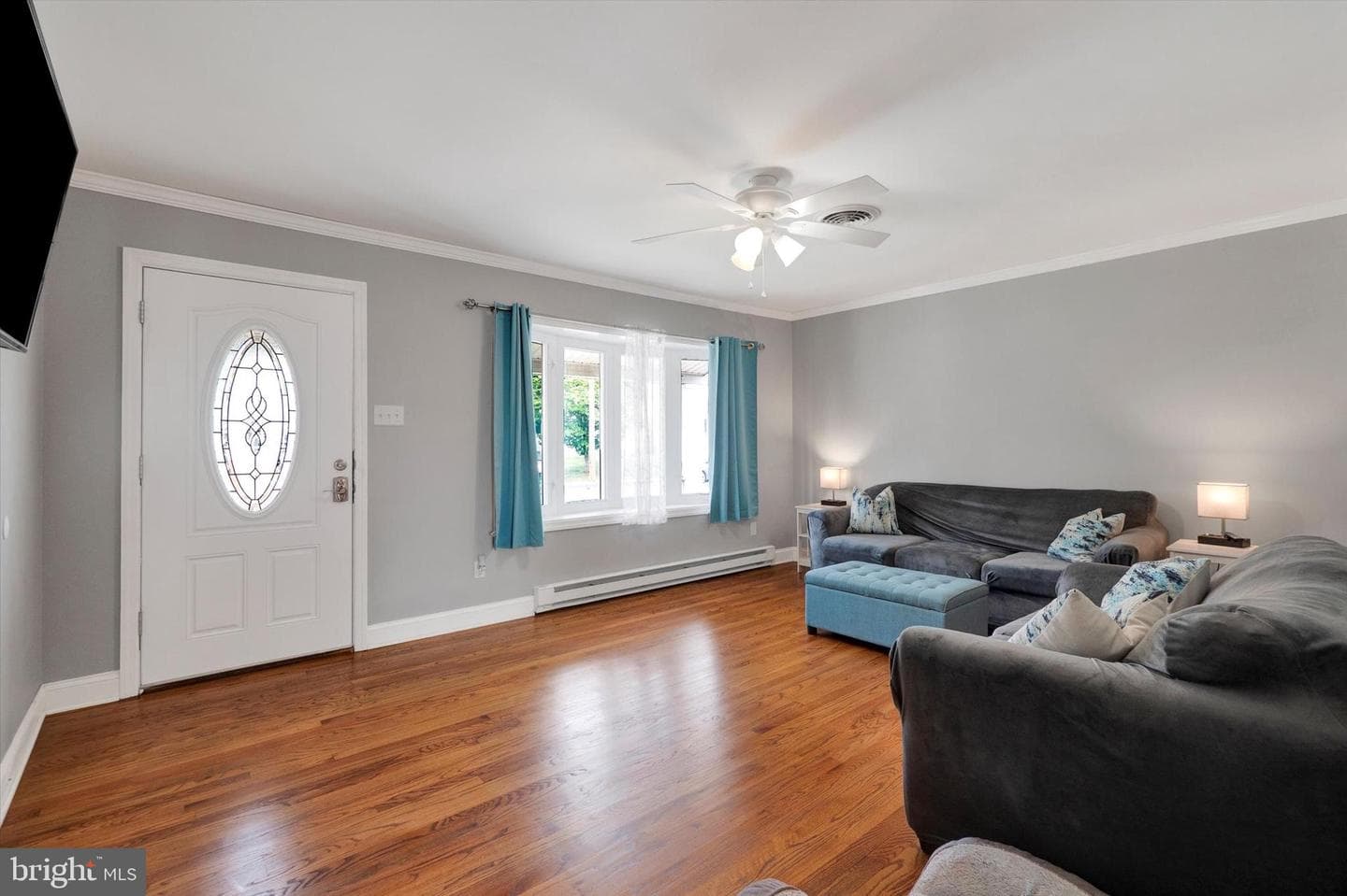 204 Young Avenue photo 3